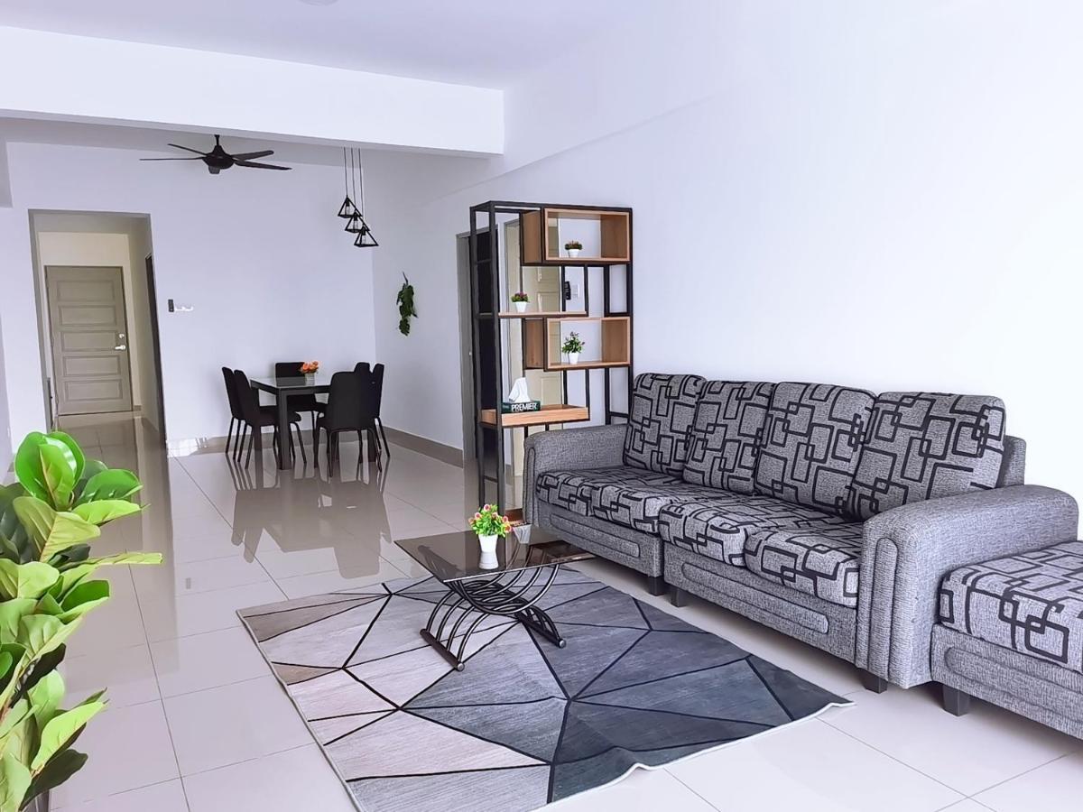 Traveler'S Homestay 旅人窝@ The Venus Sitiawan Kampong Lumut Kiri Kültér fotó