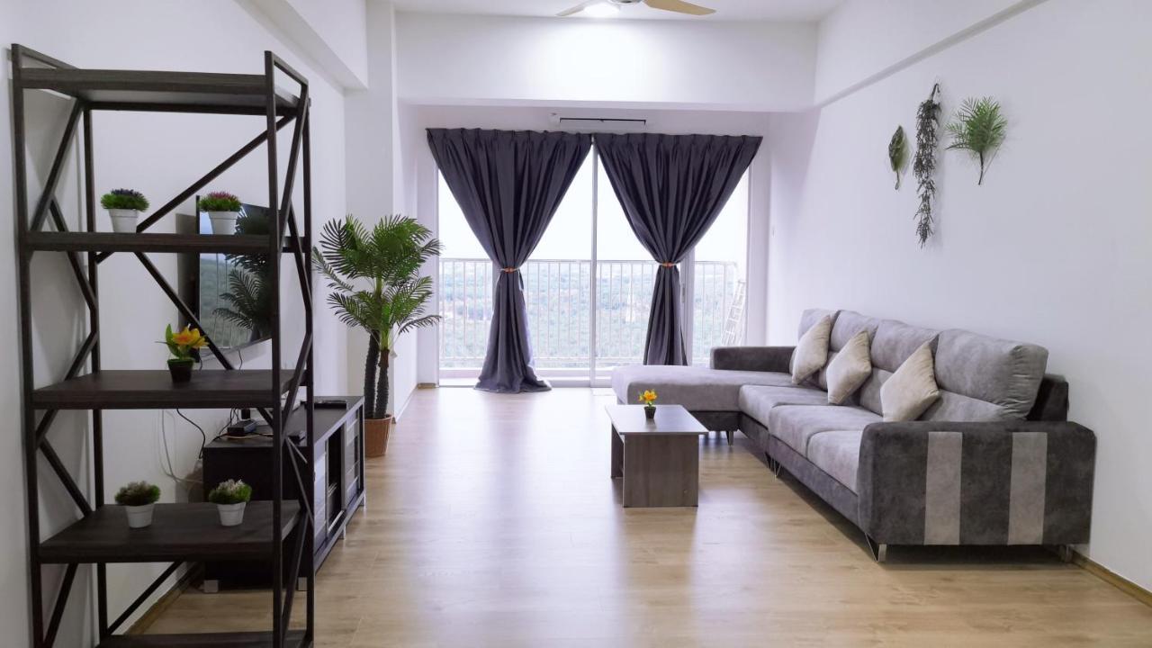 Traveler'S Homestay 旅人窝@ The Venus Sitiawan Kampong Lumut Kiri Kültér fotó