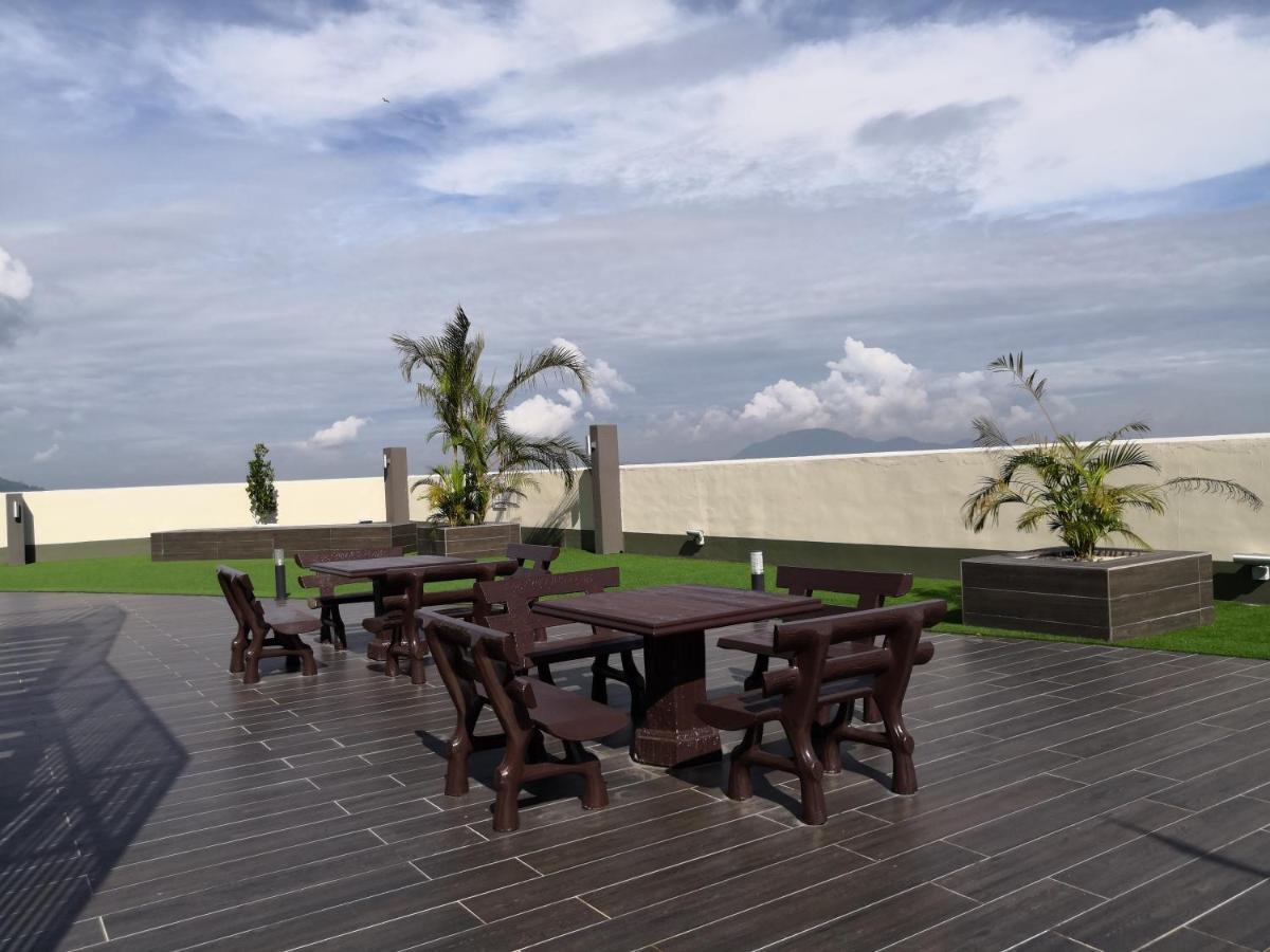 Traveler'S Homestay 旅人窝@ The Venus Sitiawan Kampong Lumut Kiri Kültér fotó